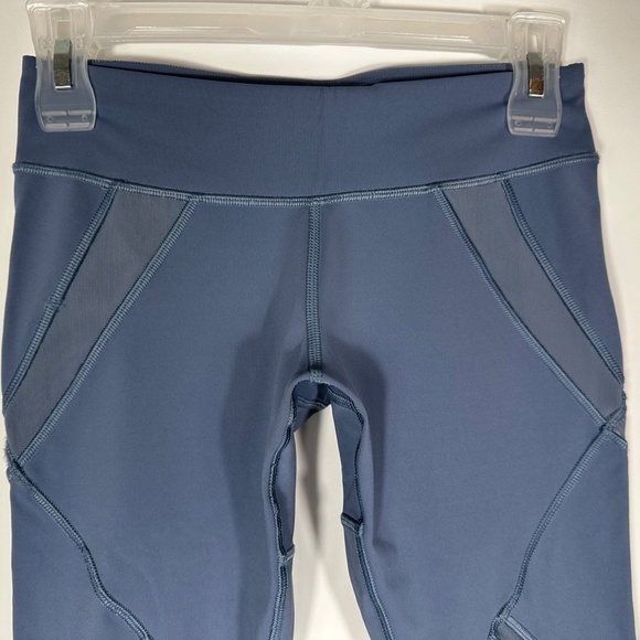Lululemon Cool To Street Crop 17" Mid-Rise Blue Womens Size 4 - Picture 6 of 12